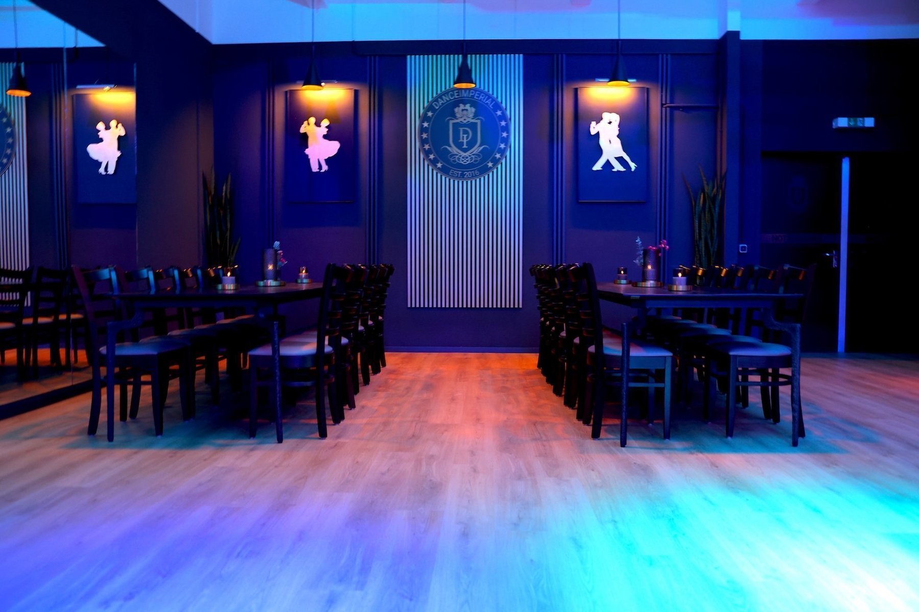 Tanzsaal 4 im DANCEIMPERIAL