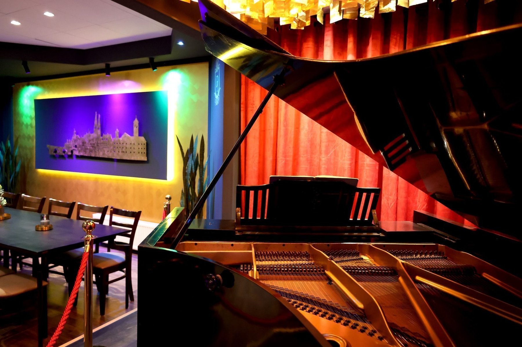 Tanzsaal 1 im DANCEIMPERIAL