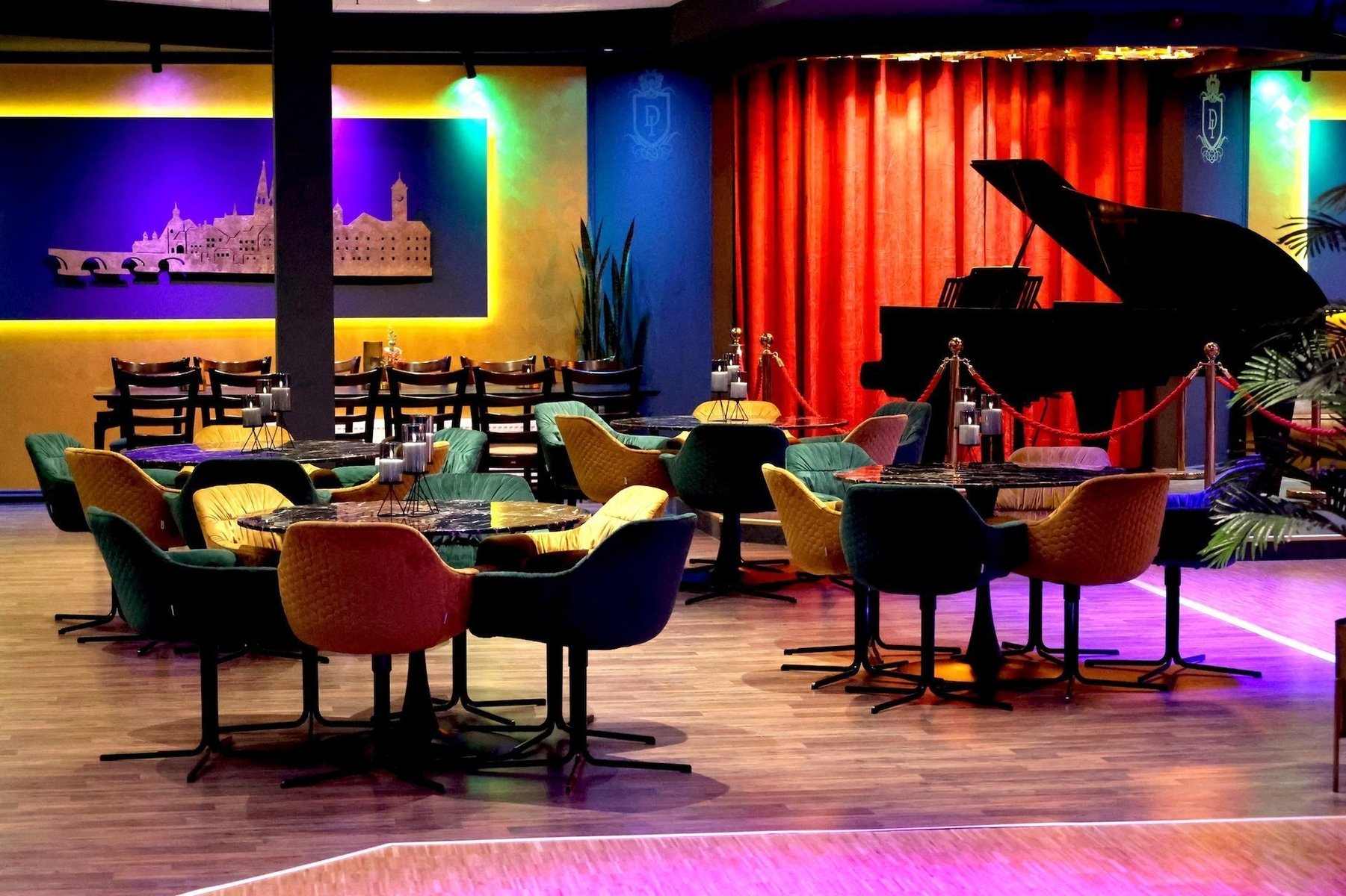 Tanzsaal 1 im DANCEIMPERIAL